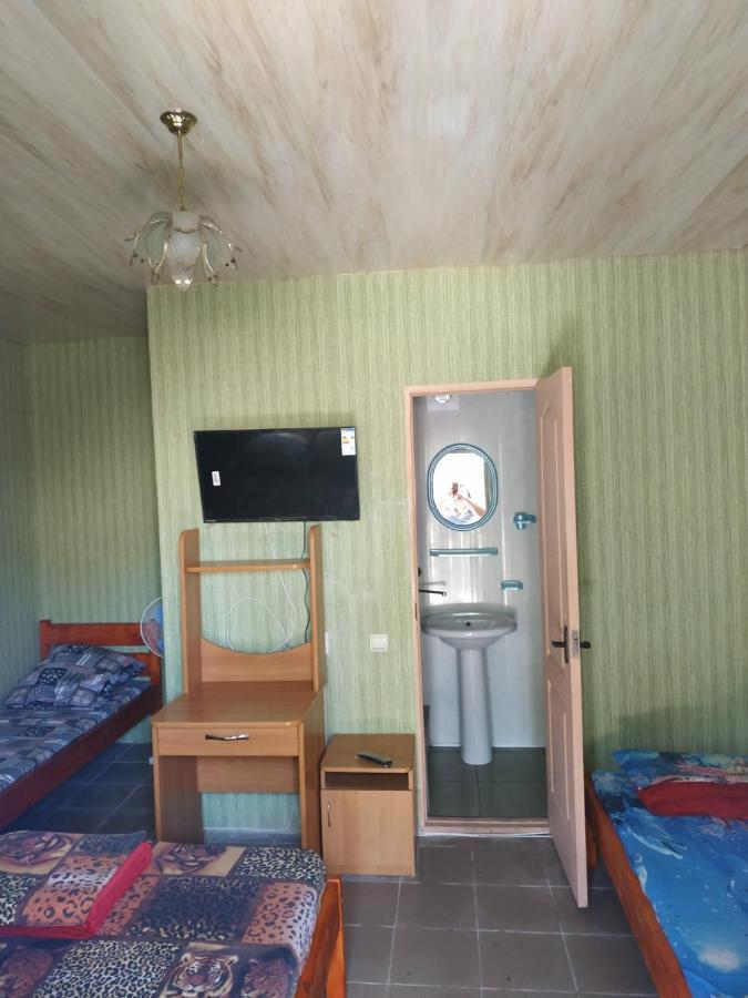 Hôtel Monte Karlo à Zaliznyi Port Extérieur photo